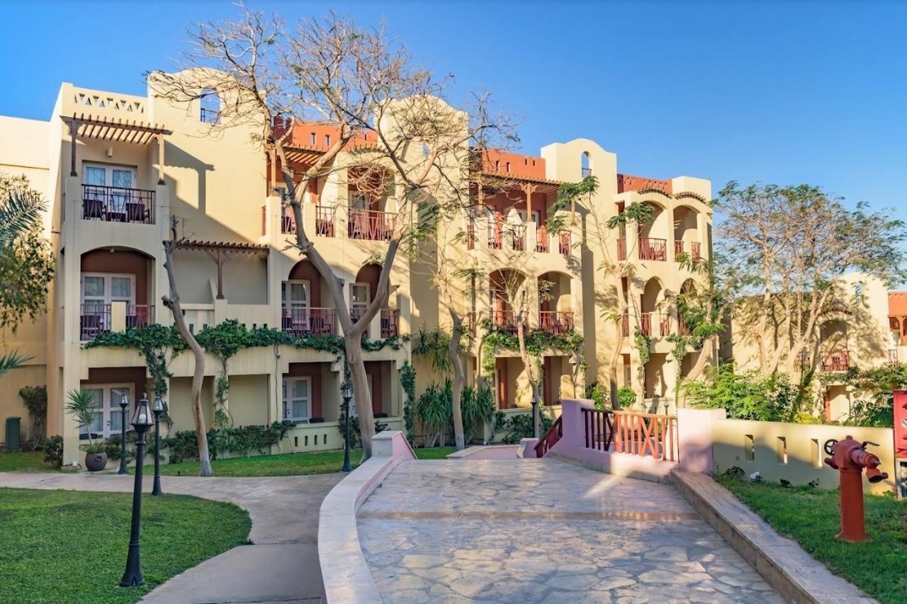 Marina Plaza Tala Bay 4*