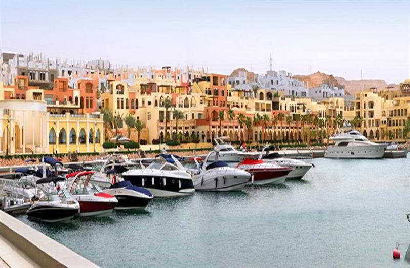 Marina Plaza Tala Bay Hotel