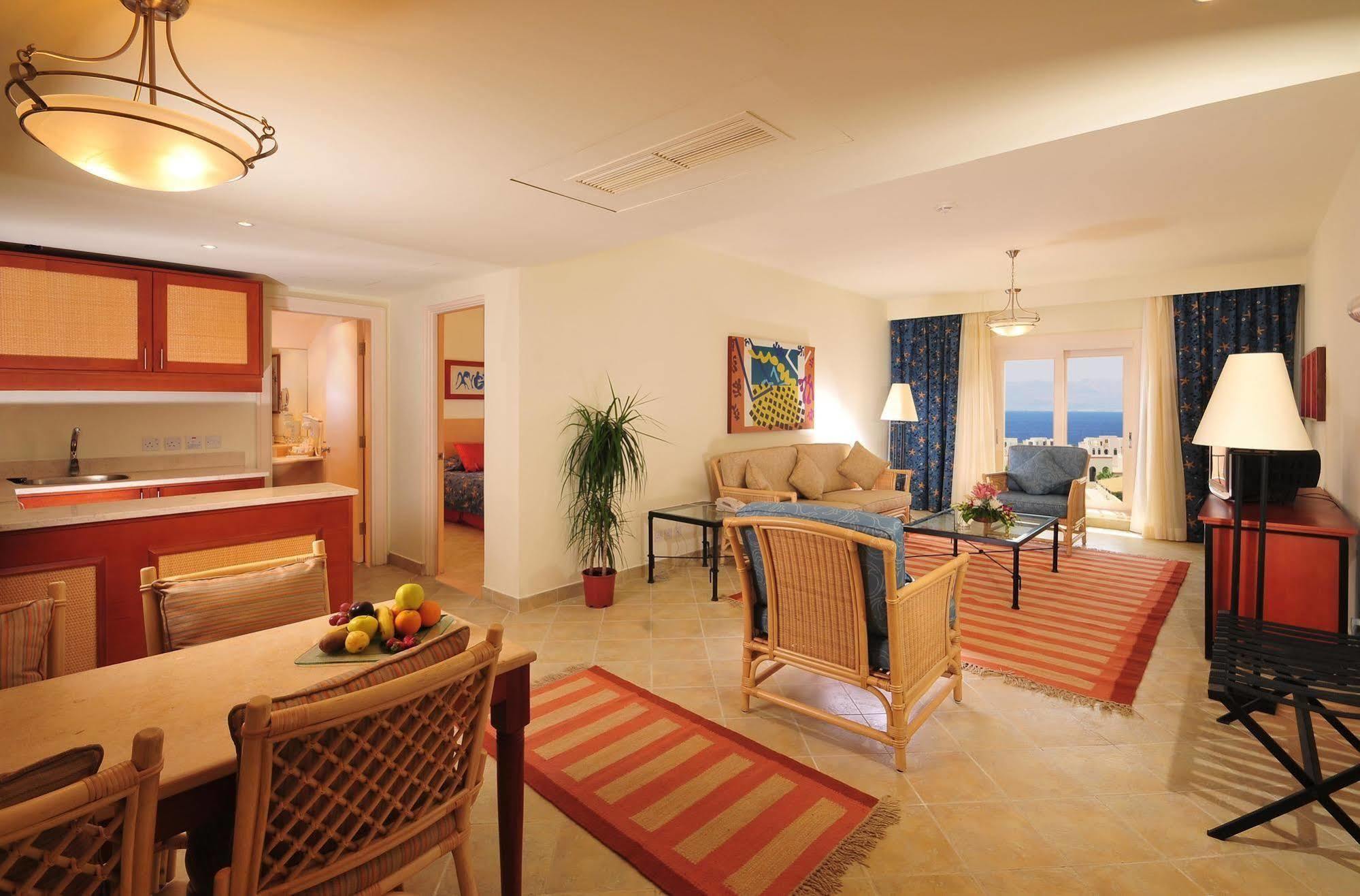 Marina Plaza Tala Bay Aqaba